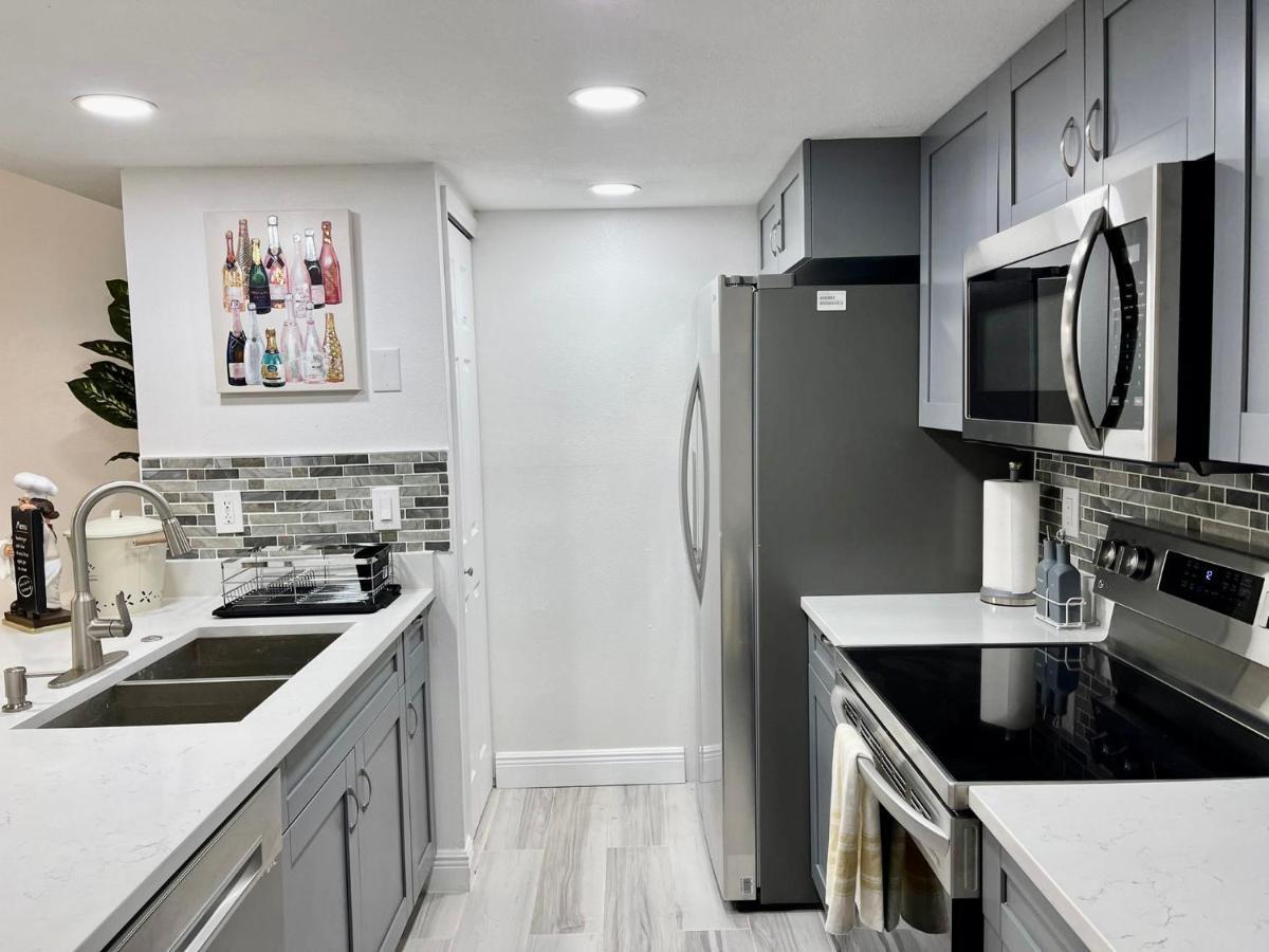 Grand Family 3br Near Parks Apartment